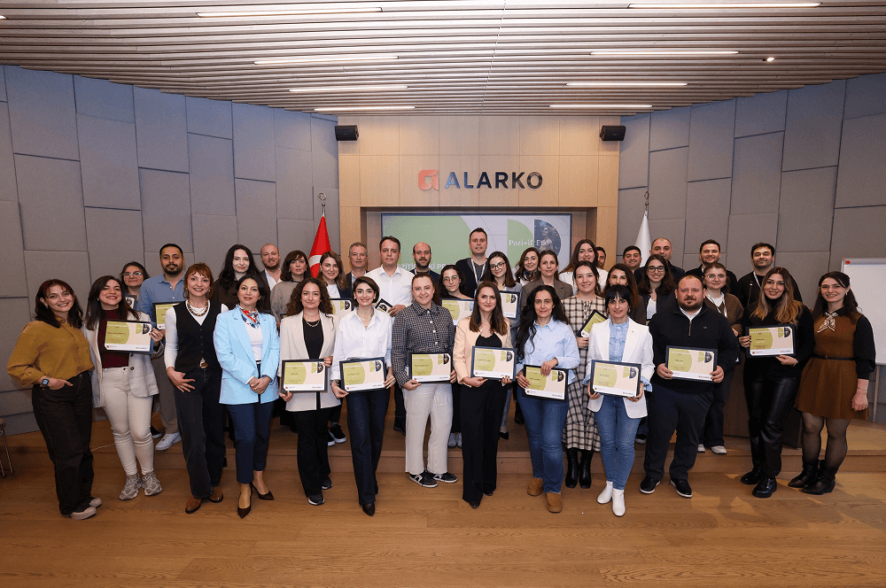 Alarko’nun “Pozitif Etki-Yeşil Yaka” Programının Yeni Mezunları Sertifikalarını Aldı