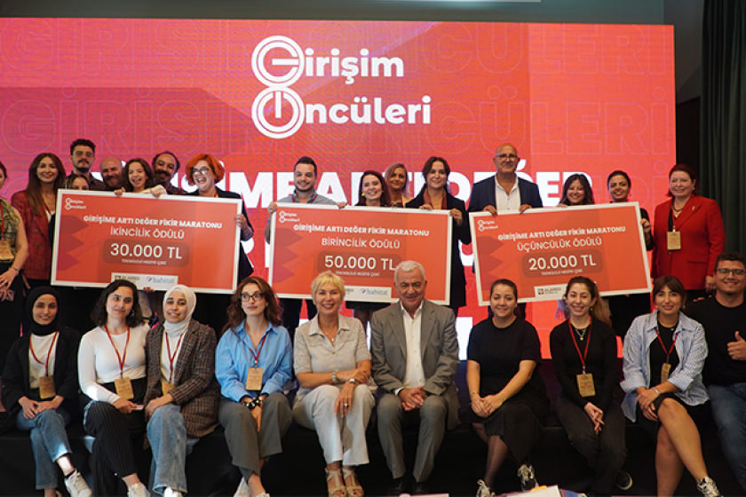 Alarko Holding’in Girişim Öncüleri Projesi’nde Kazanan Girişimciler Ödüllerini Aldı